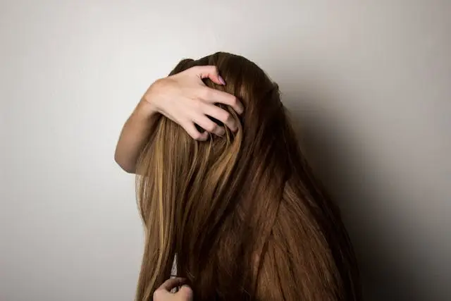 মেয়েদের চুলের ভাল রাখার উপায়